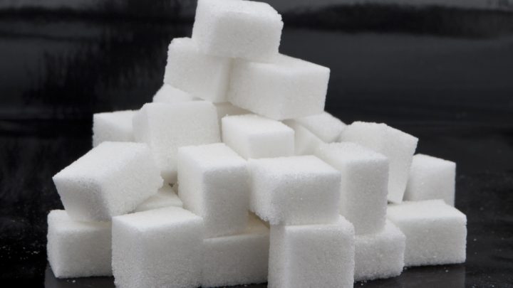 Jak sztucznie wywołane braki cukru przeniosły się na stałą podwyżkę jego ceny?