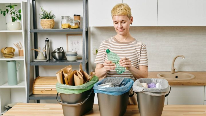 Skup plastiku, zbieranie, sortowanie i przemiał odpadów z tworzyw sztucznych